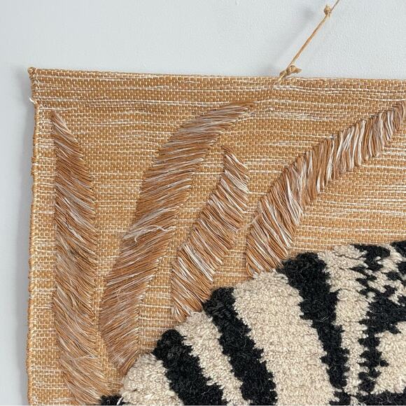 Vintage | RARE Tom Taylor Safari Tapestry African Decor Wall Hanging Zebra 1990 - Picture 9 of 11